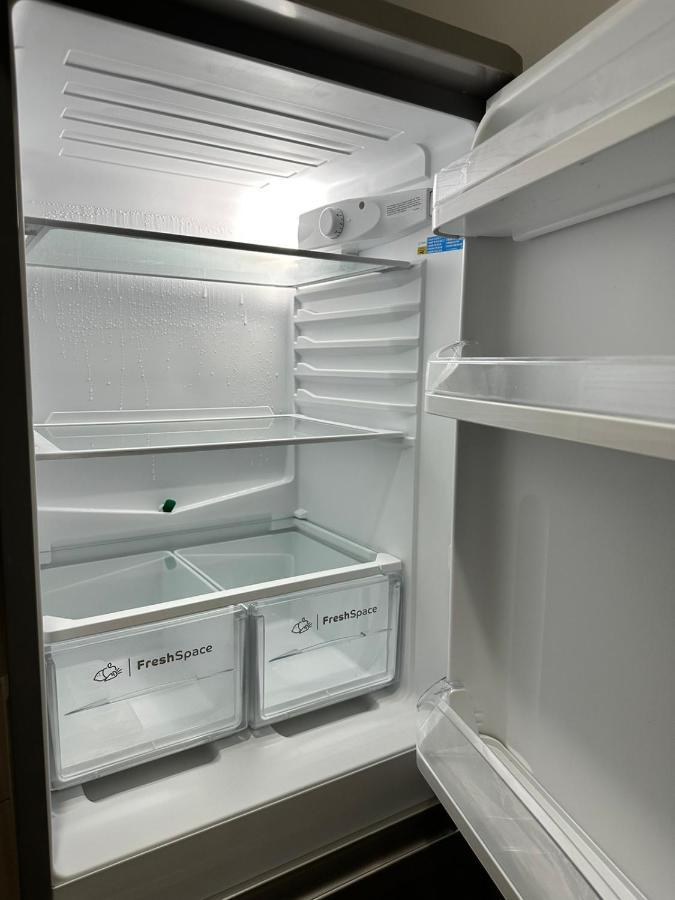 אתונה Cozy Apartment At Gazi Square מראה חיצוני תמונה