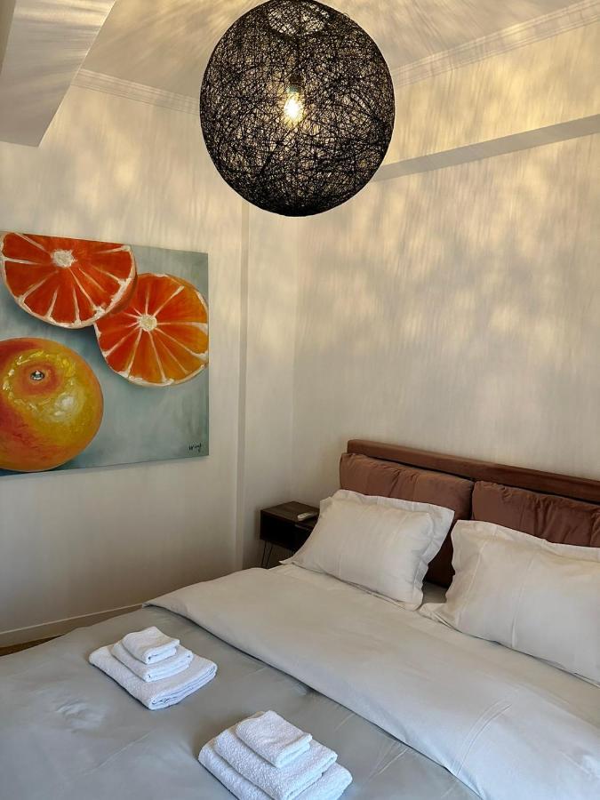אתונה Cozy Apartment At Gazi Square מראה חיצוני תמונה